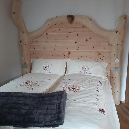 Appartamento Cirmolo Пейо Екстериор снимка